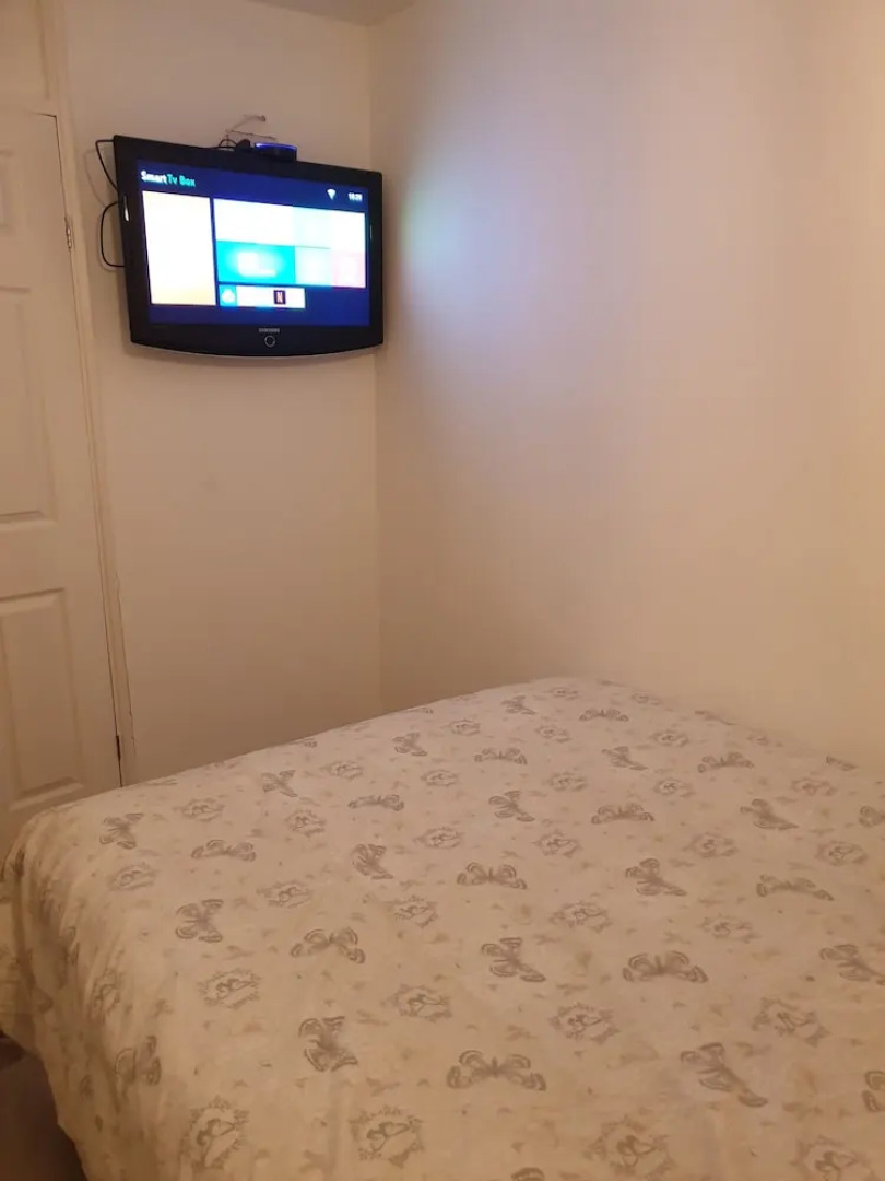 Corporate Large Modern 3 Bedroom House