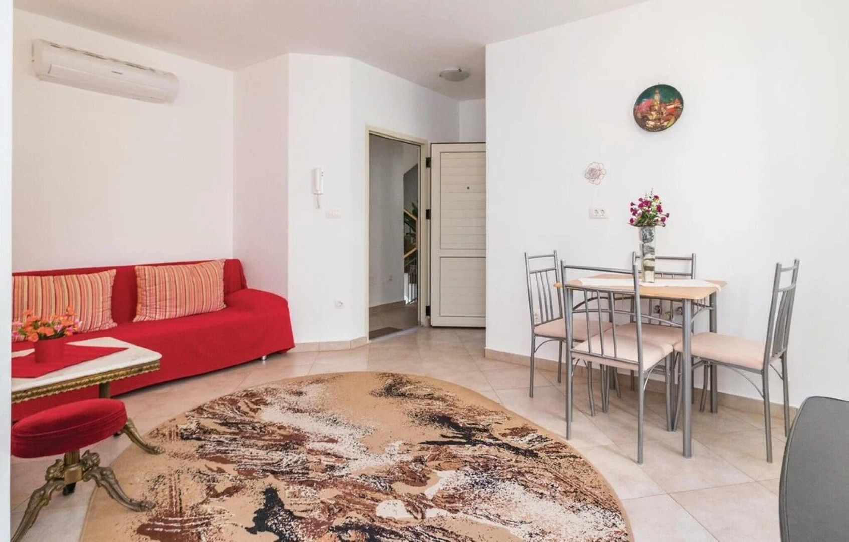 Awesome Home in Vodnjan With Wifi and 6 Bedrooms