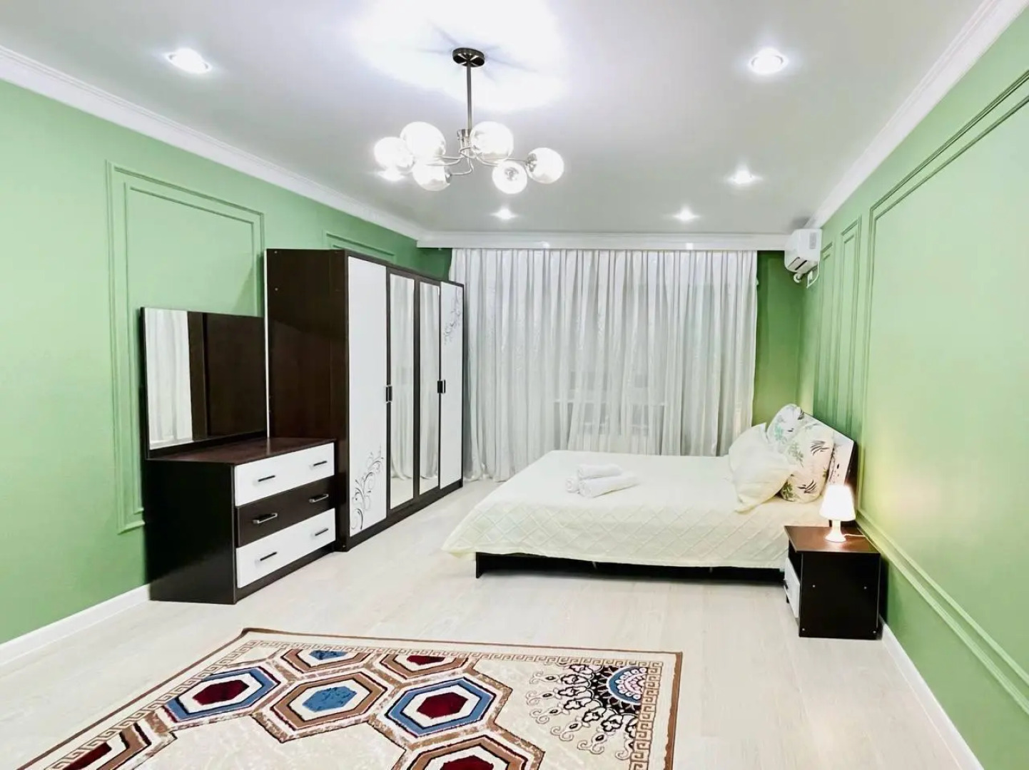 Апартаменты на улице Таумуша Жумагалиева 10 блок 4