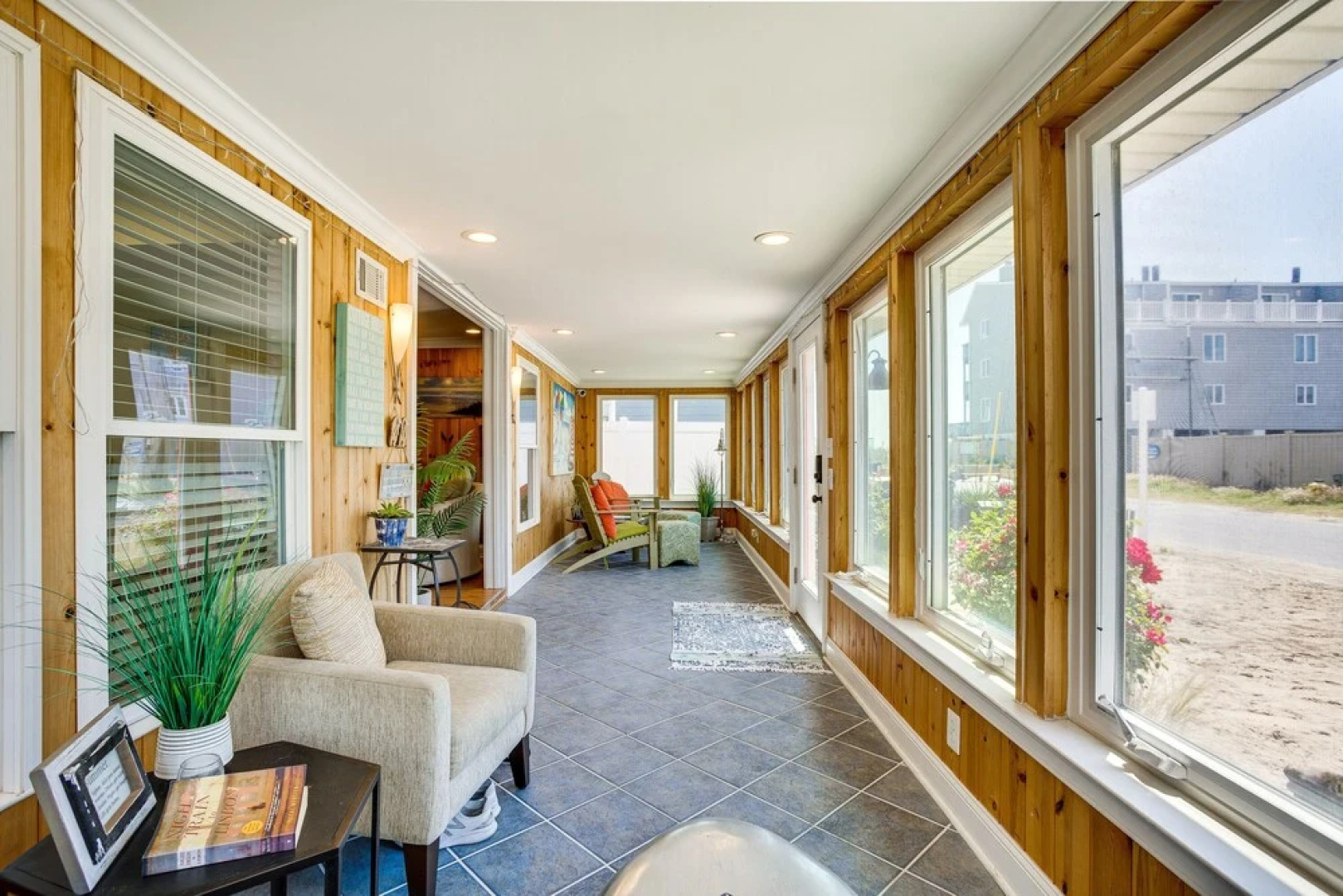 Dewey Beach Cottage Near Ocean - Walk to Beach!