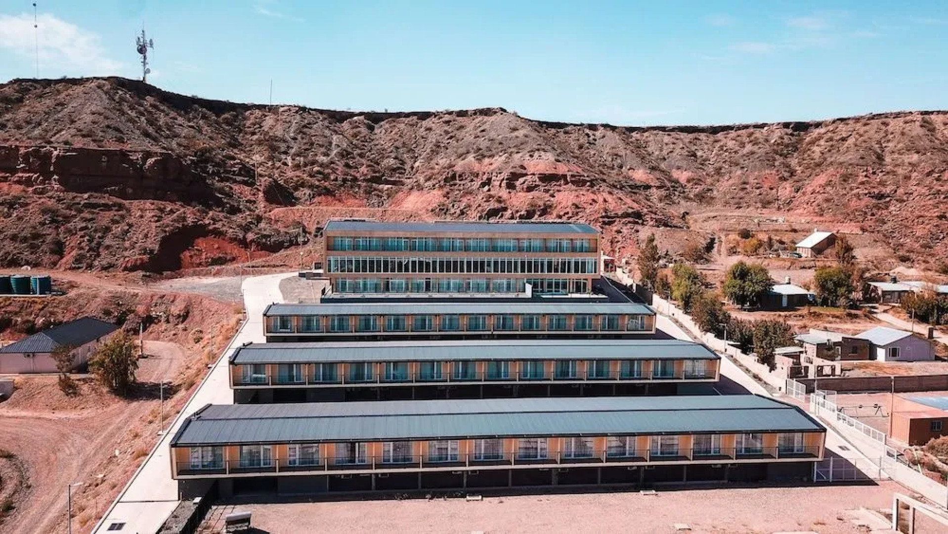 Cyan Wenelen Vaca Muerta