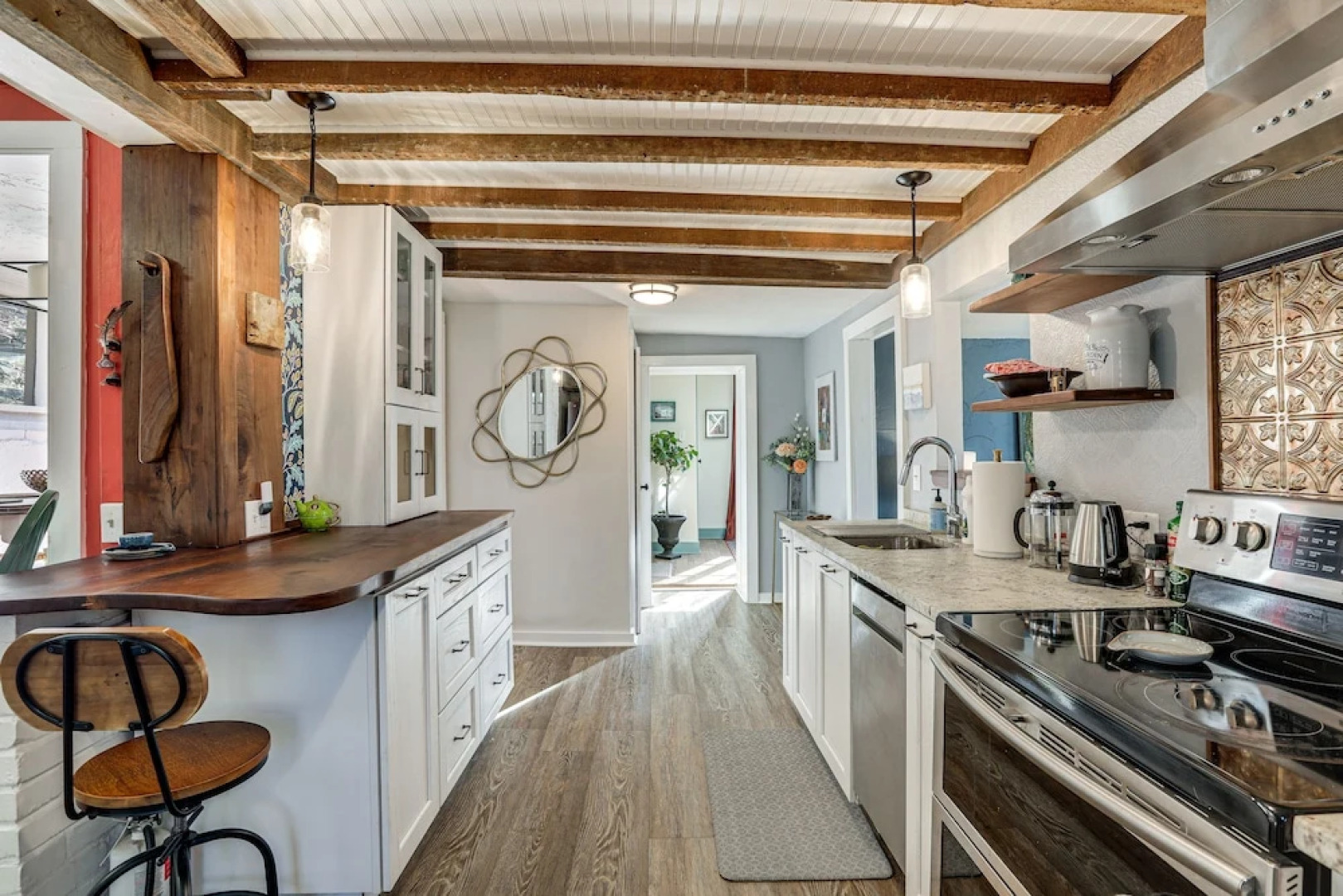 Lambertville Retreat - Walk to Shopping & Dining!