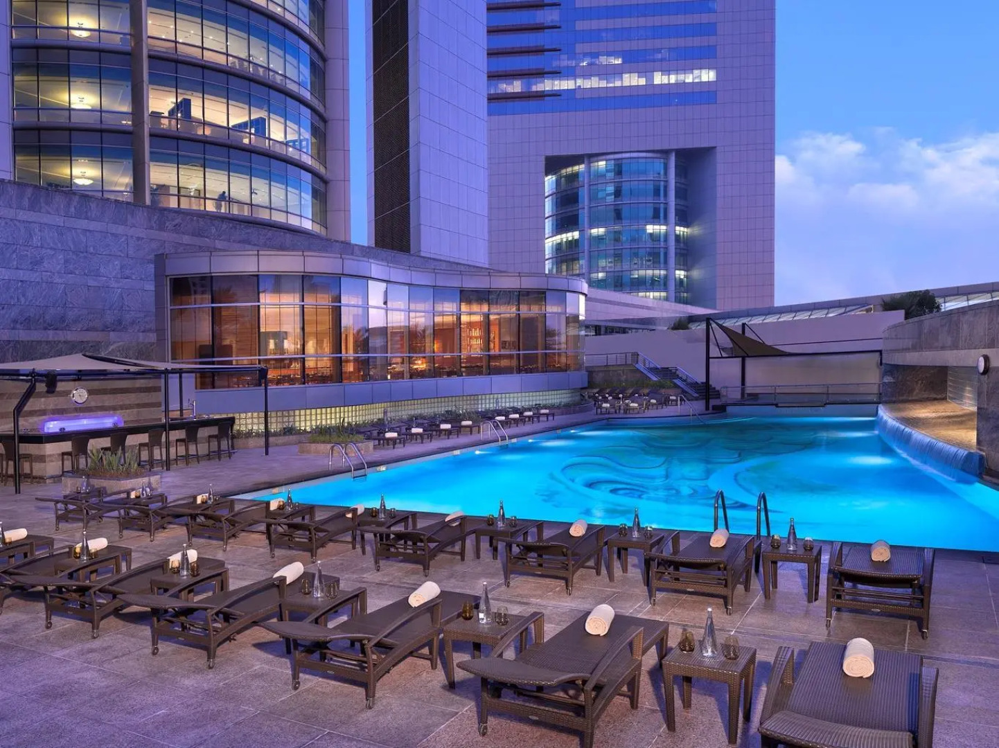 Jumeirah Emirates Towers Dubai