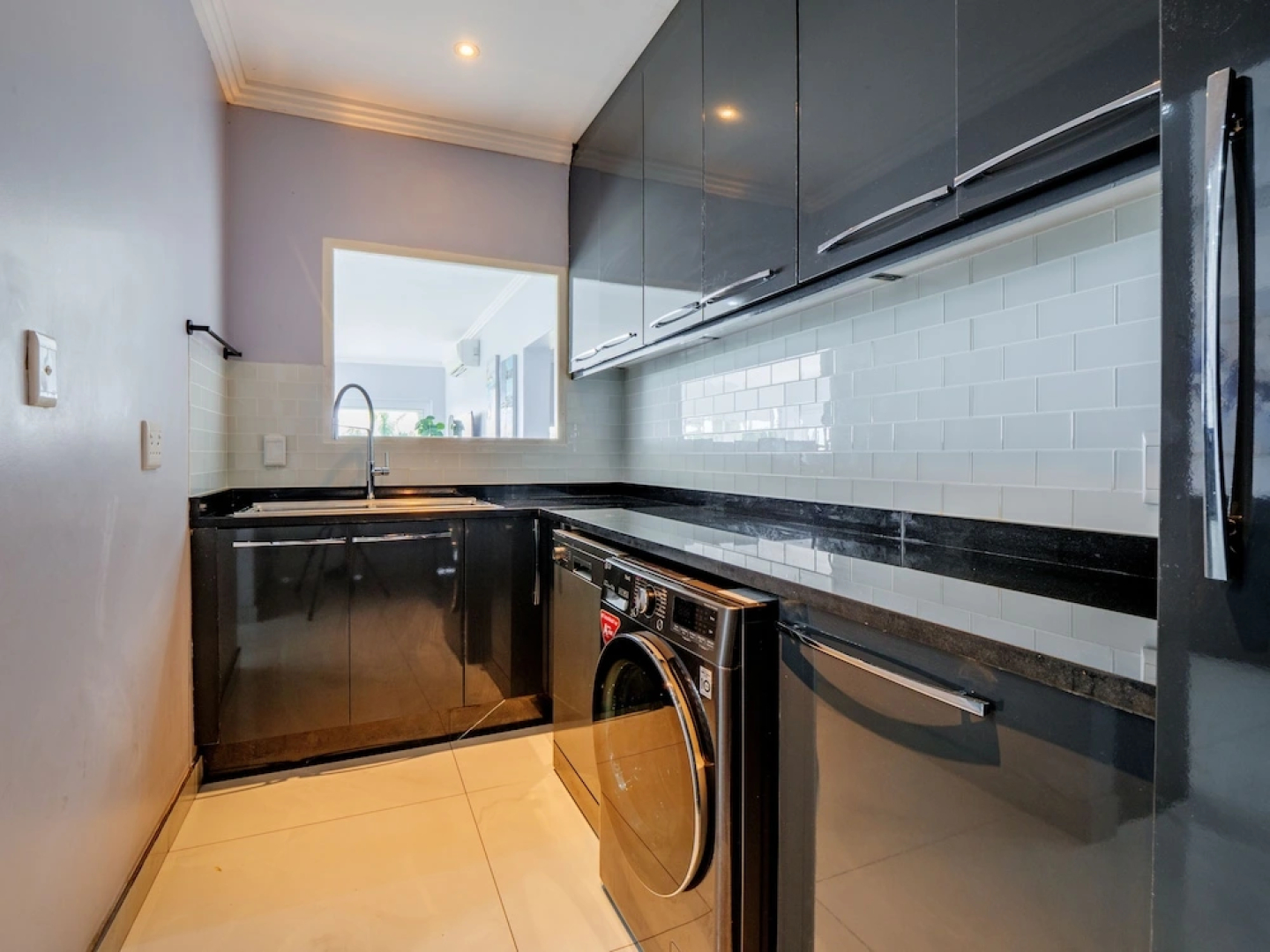 Gemmell Place by HostAgents