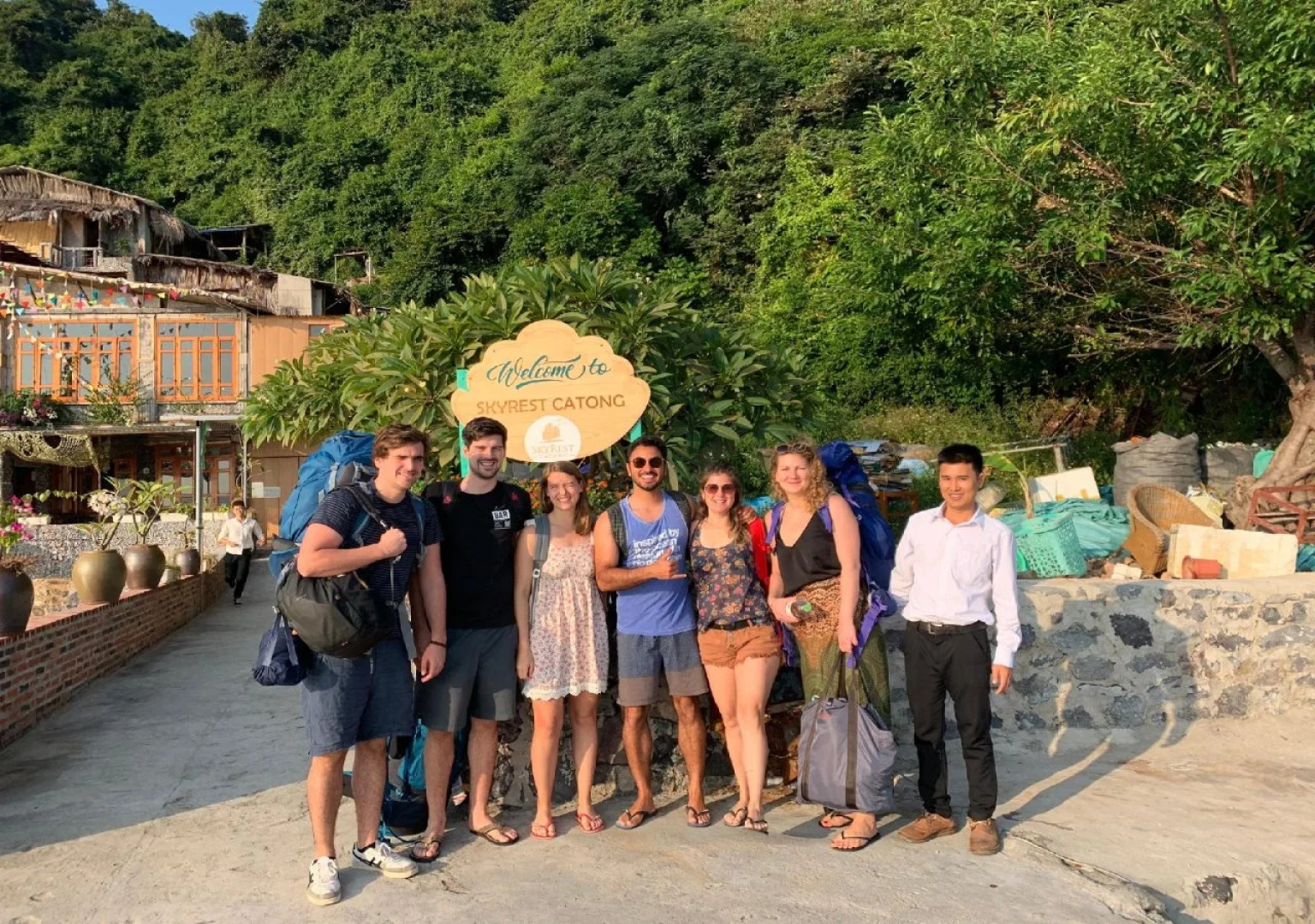 Cat Ong Beach Cottages