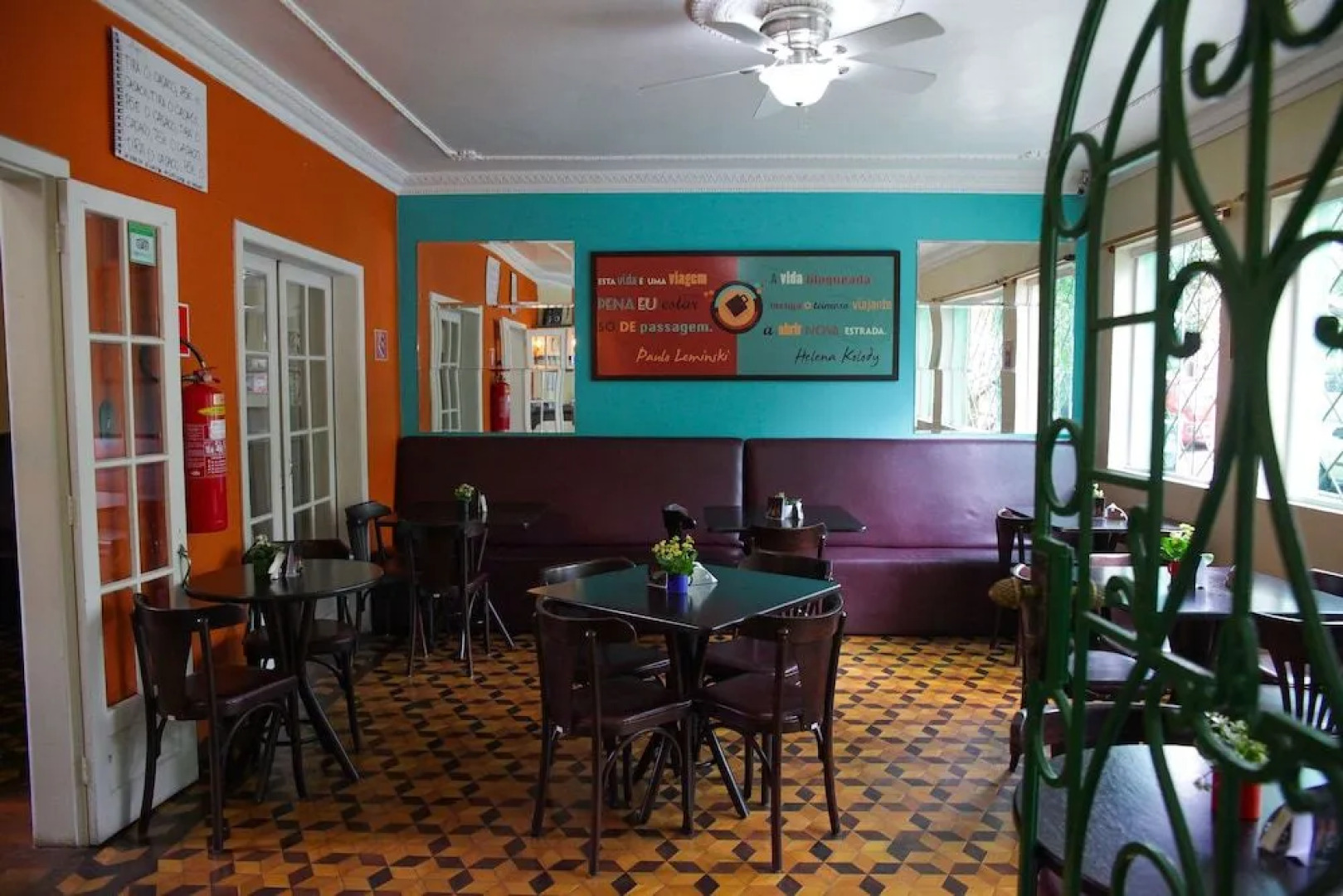 Expresso Curitiba Hostel e Coffee Bar