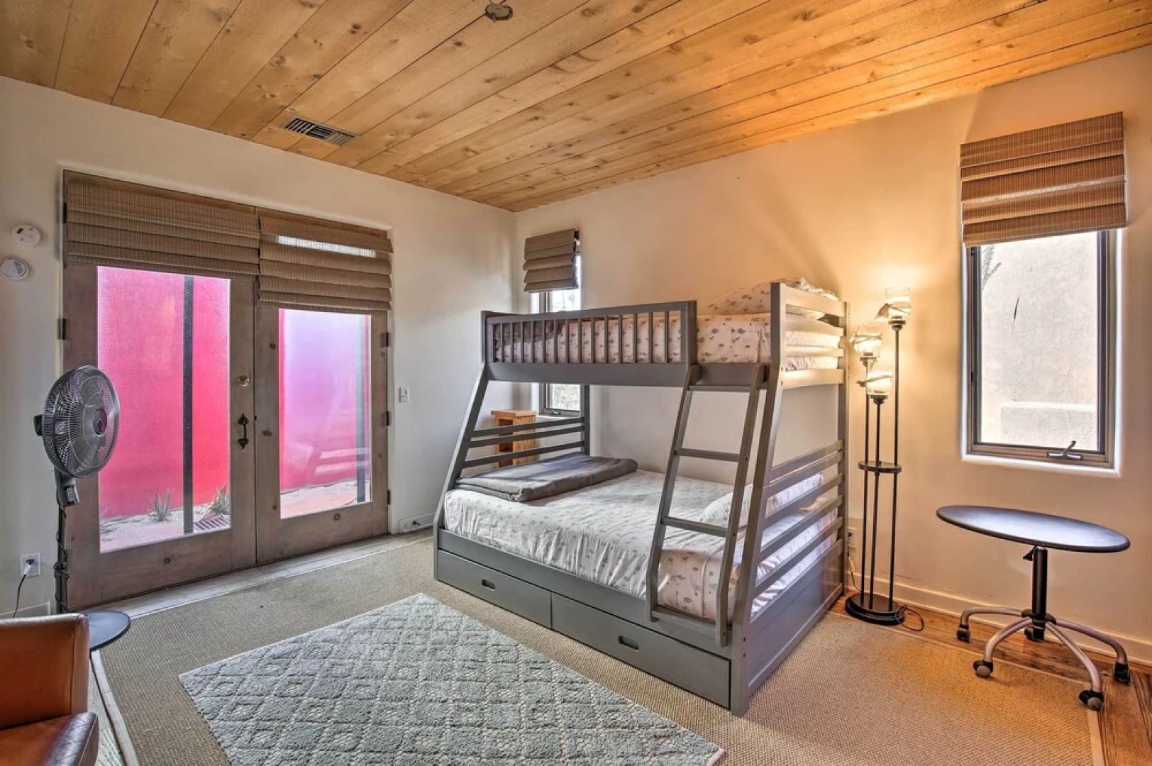 Luxe Adobe Retreat w/ Mountain & Golf Course Views