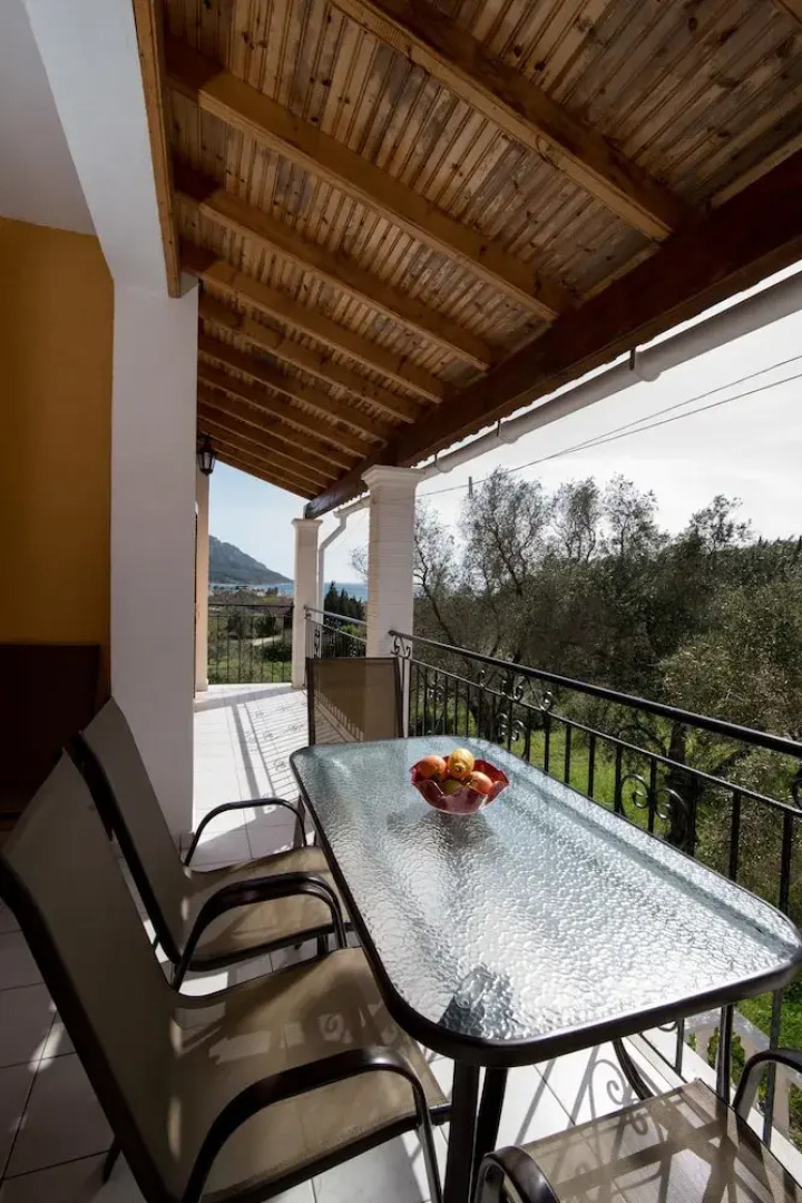 Villa Blue Pearl Apartments in Agios Georgios Beach Corfu