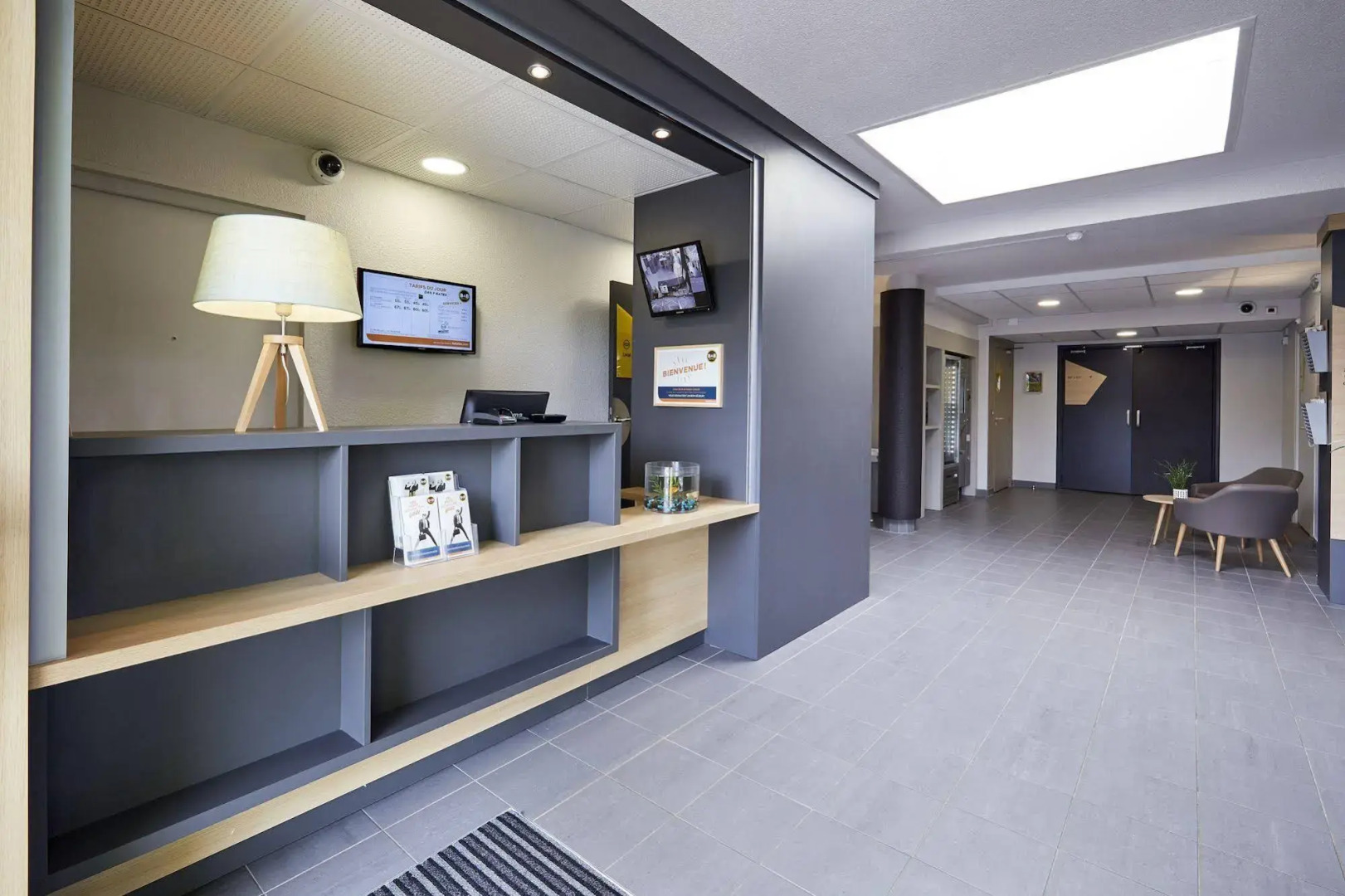 B&B HOTEL Caen Mémorial