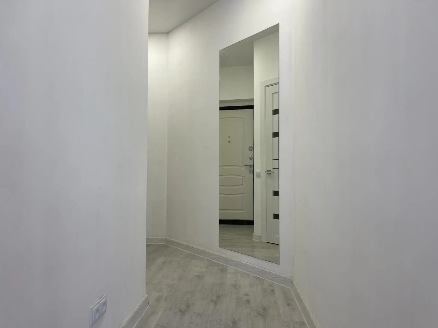 Sofi (Софи) на улице Крымской Весны 4 корпус 3