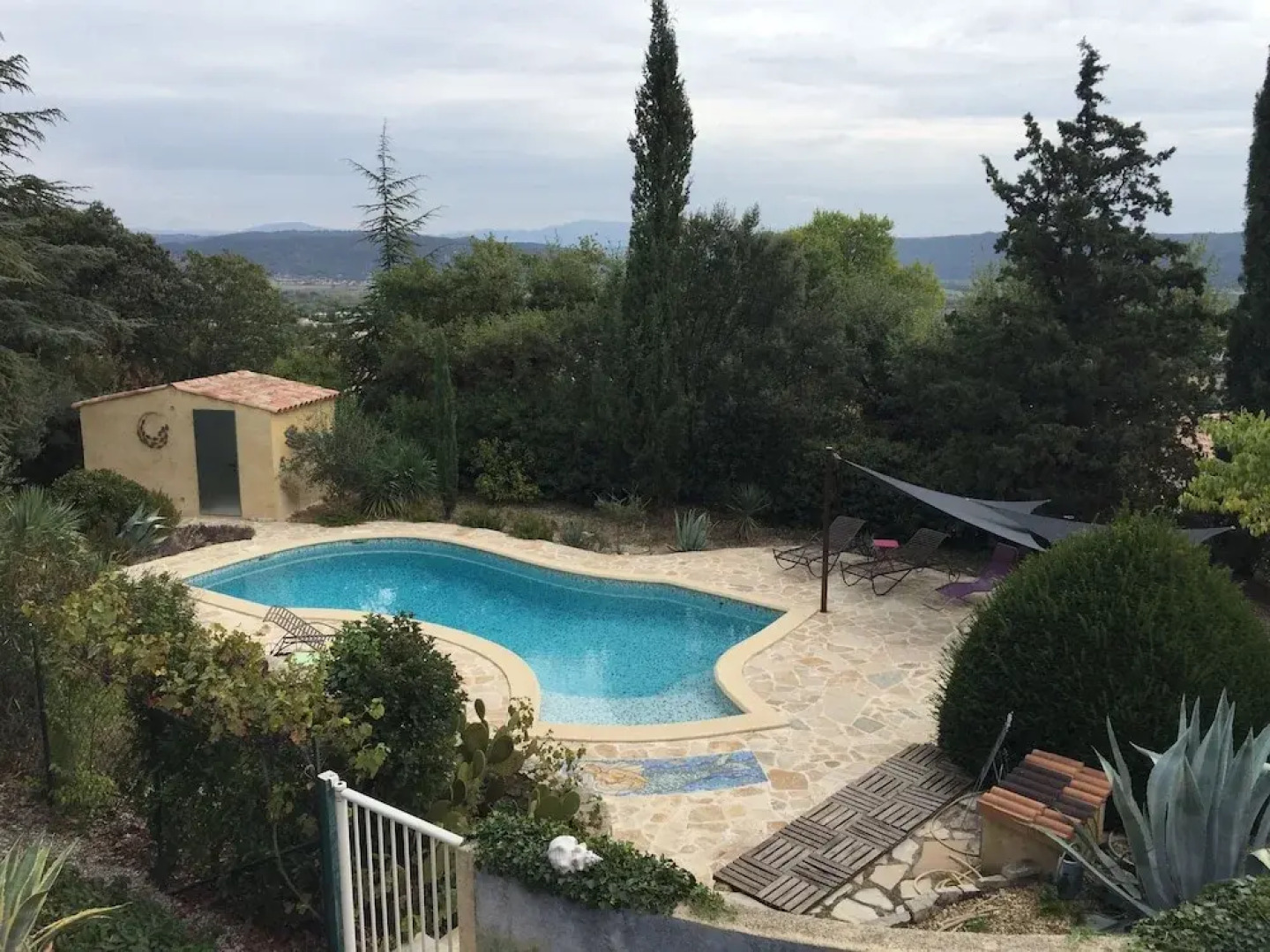 Le Mas Du Cadranier Chambre Dhôtes Forcalquier