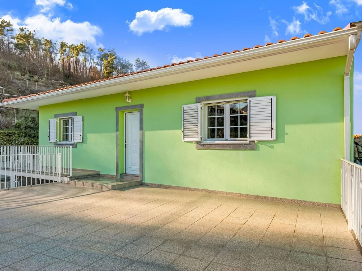 Decent Villa in Queimada With Fireplace