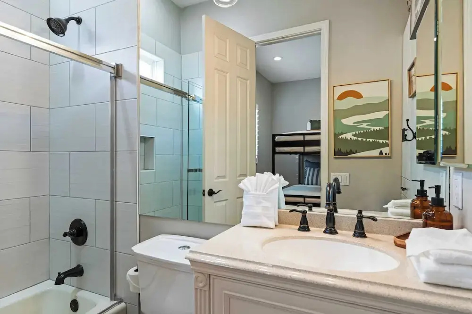 41 Palms Estate by Avantstay Indoor Pickleball, Pool, Hot Tub, Outdoor Kitchen