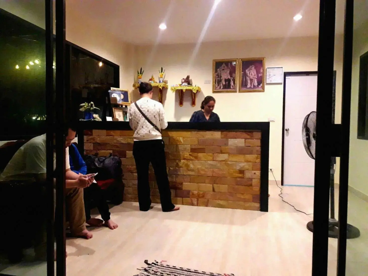 Phuket Sirinapha Resort