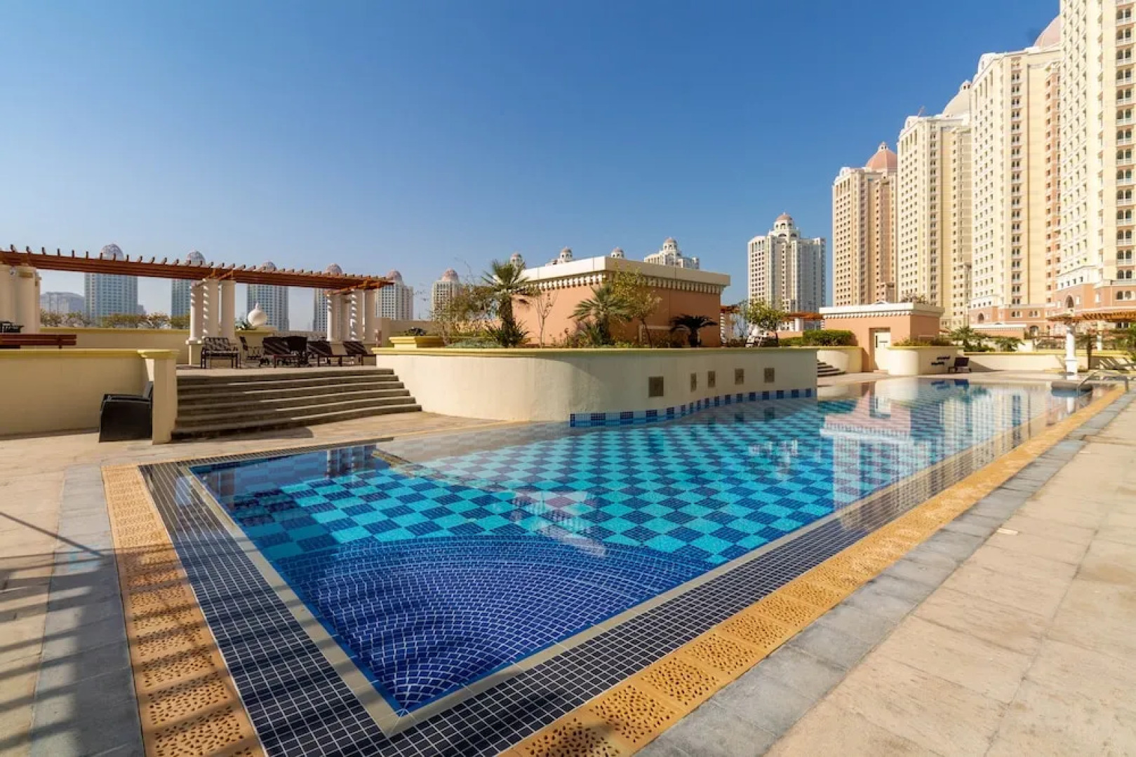 VB22 & VB23 by Qatar Coral