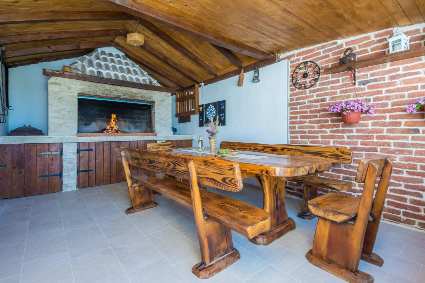 Villa M&M in Vrana with 4 bedrooms and 3 bathrooms