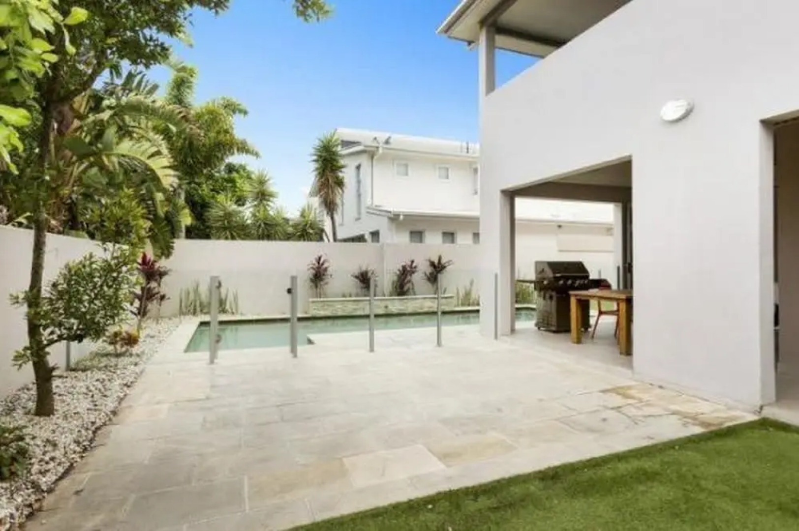 Malibu House On Salt Village Beach