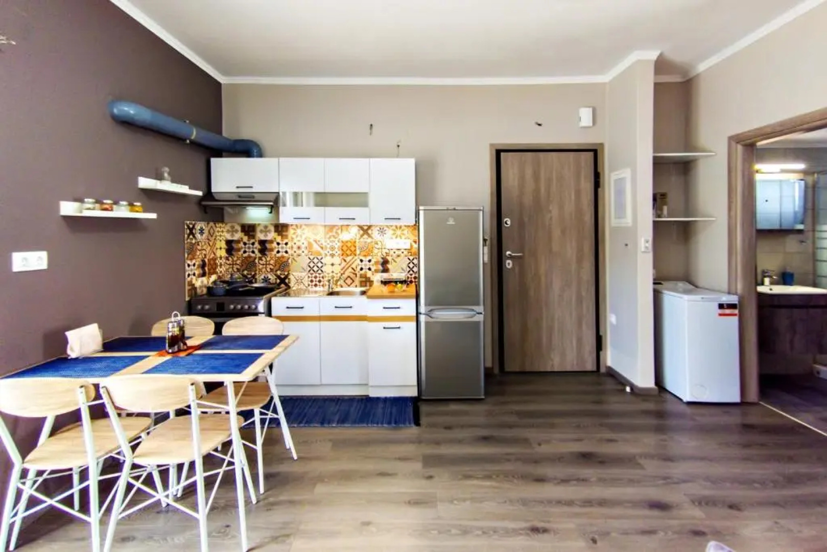 Maria's modern studio 5min from beach