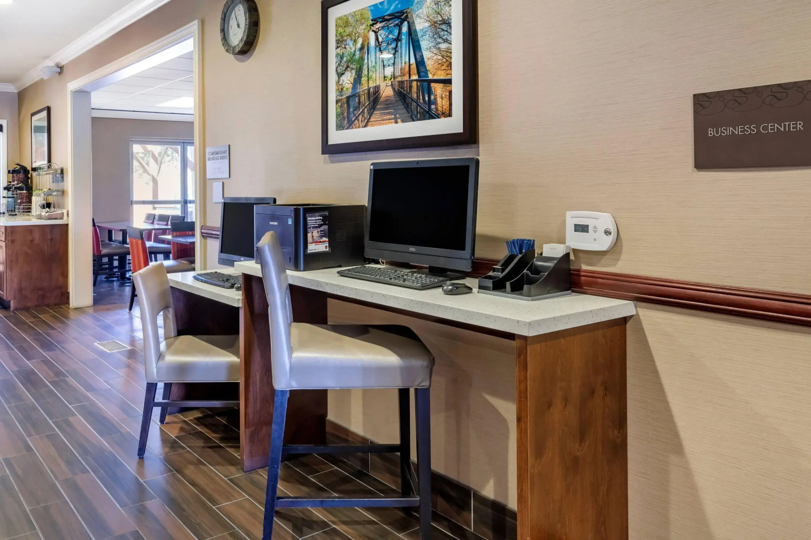Comfort Suites Near Six Flags Magic Mountain