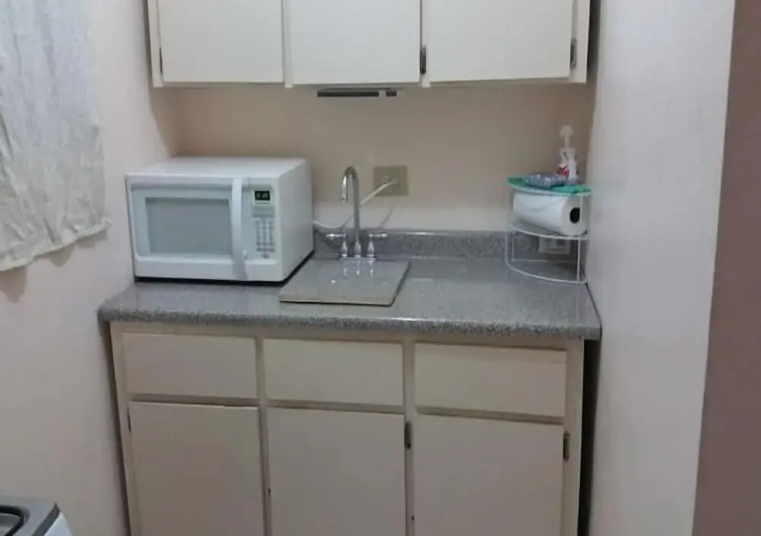 Karmen Apts Caguas Studio