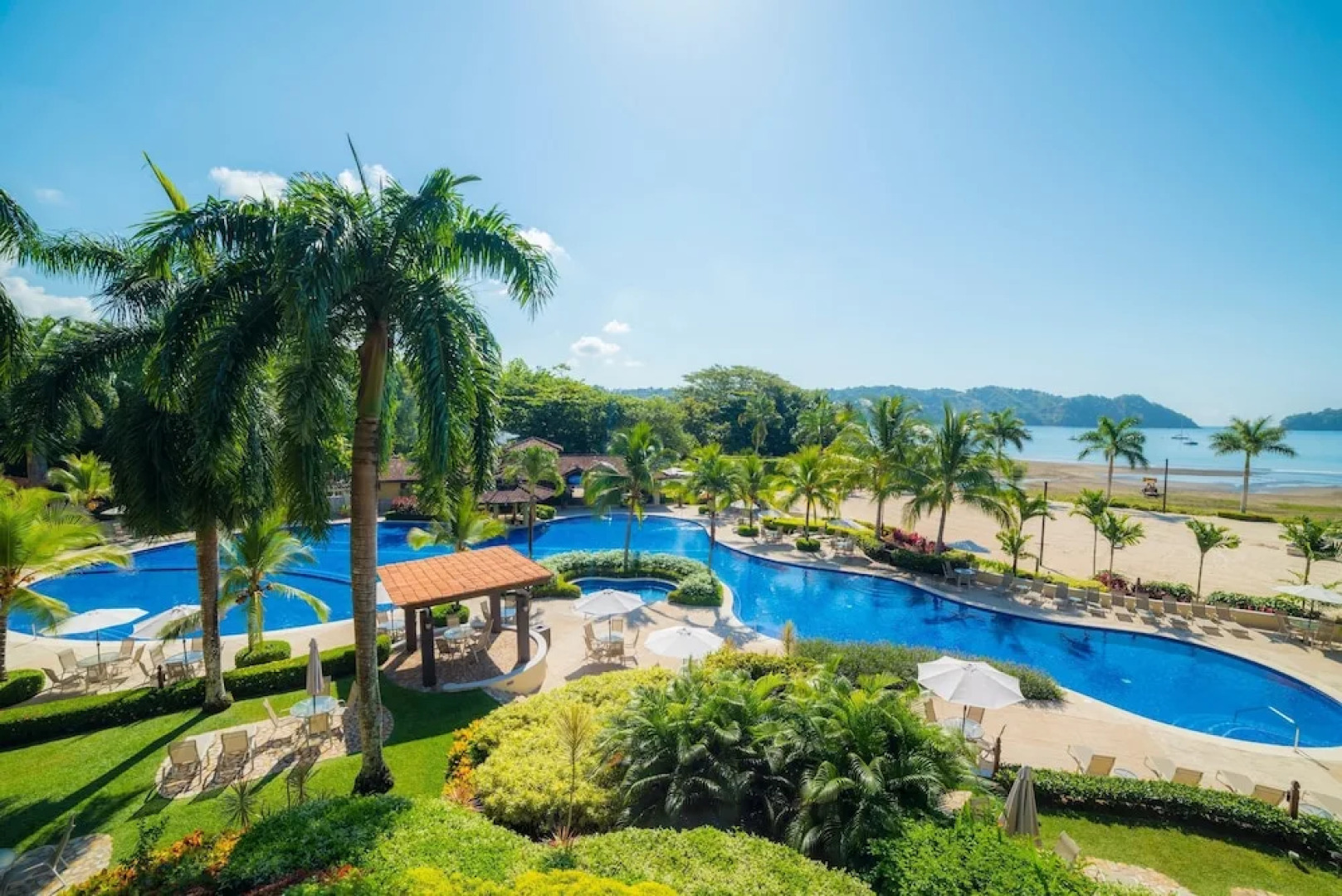 Altavista 5A 3 bdr 3 Bath Ocean View