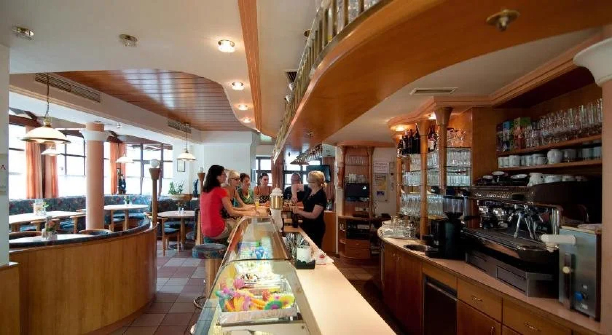 Gasthof Pension - Café Konditorei Hassler