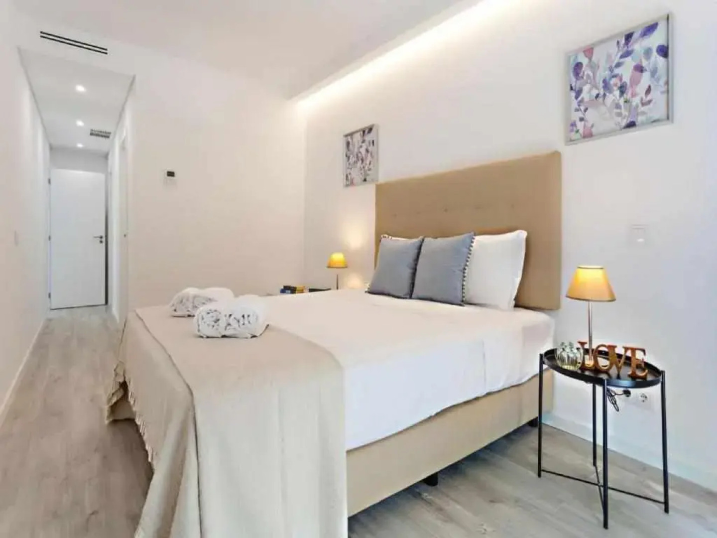 Faro Clara Suites