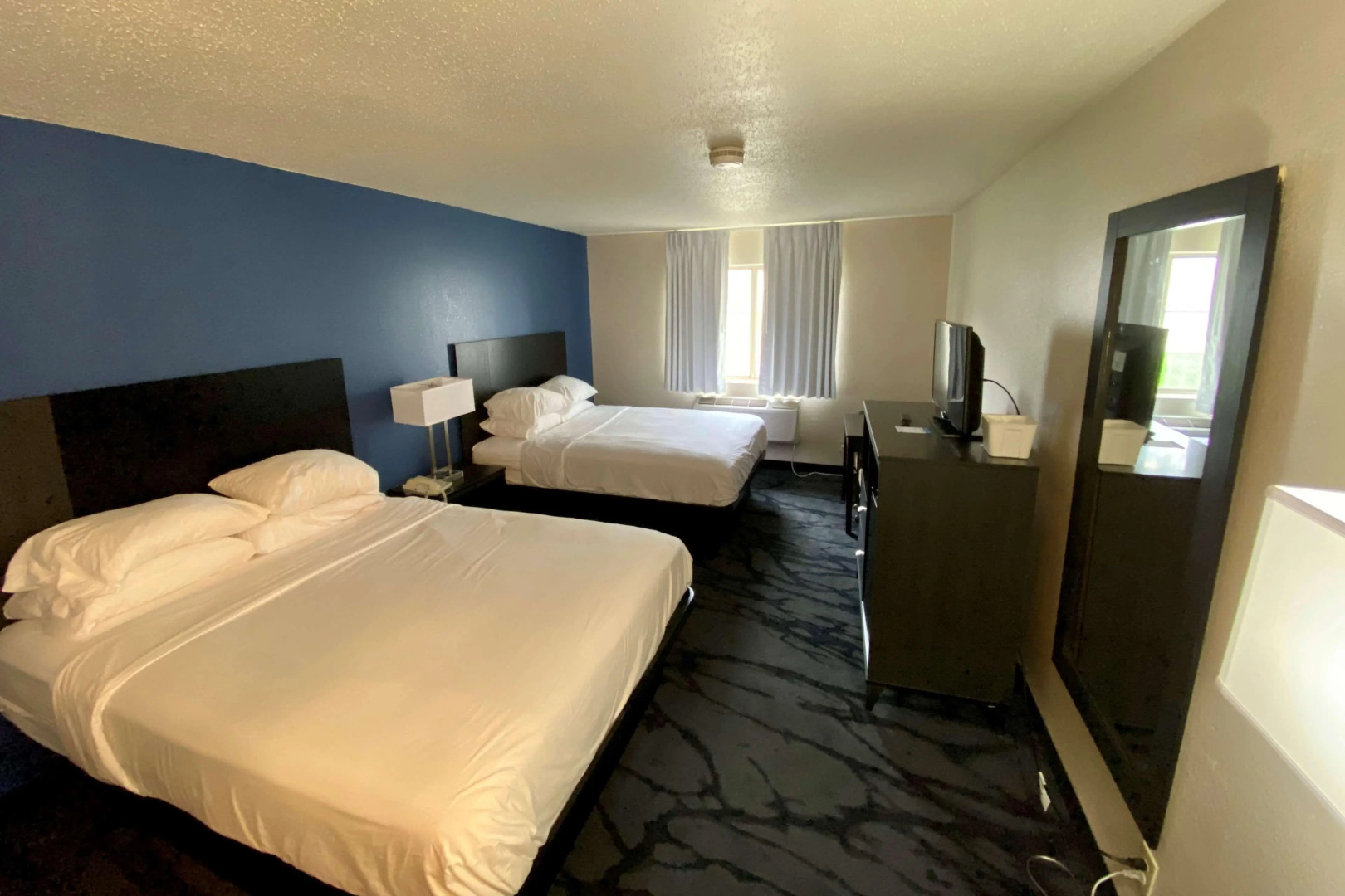 Days Inn by Wyndham Toledo Airport