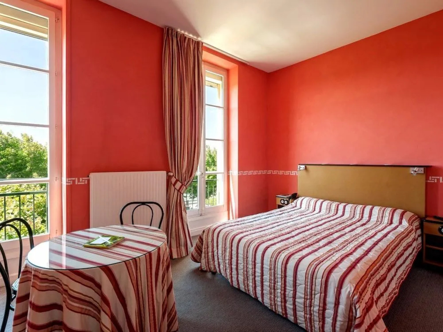 Hotel Restaurant Emile Job