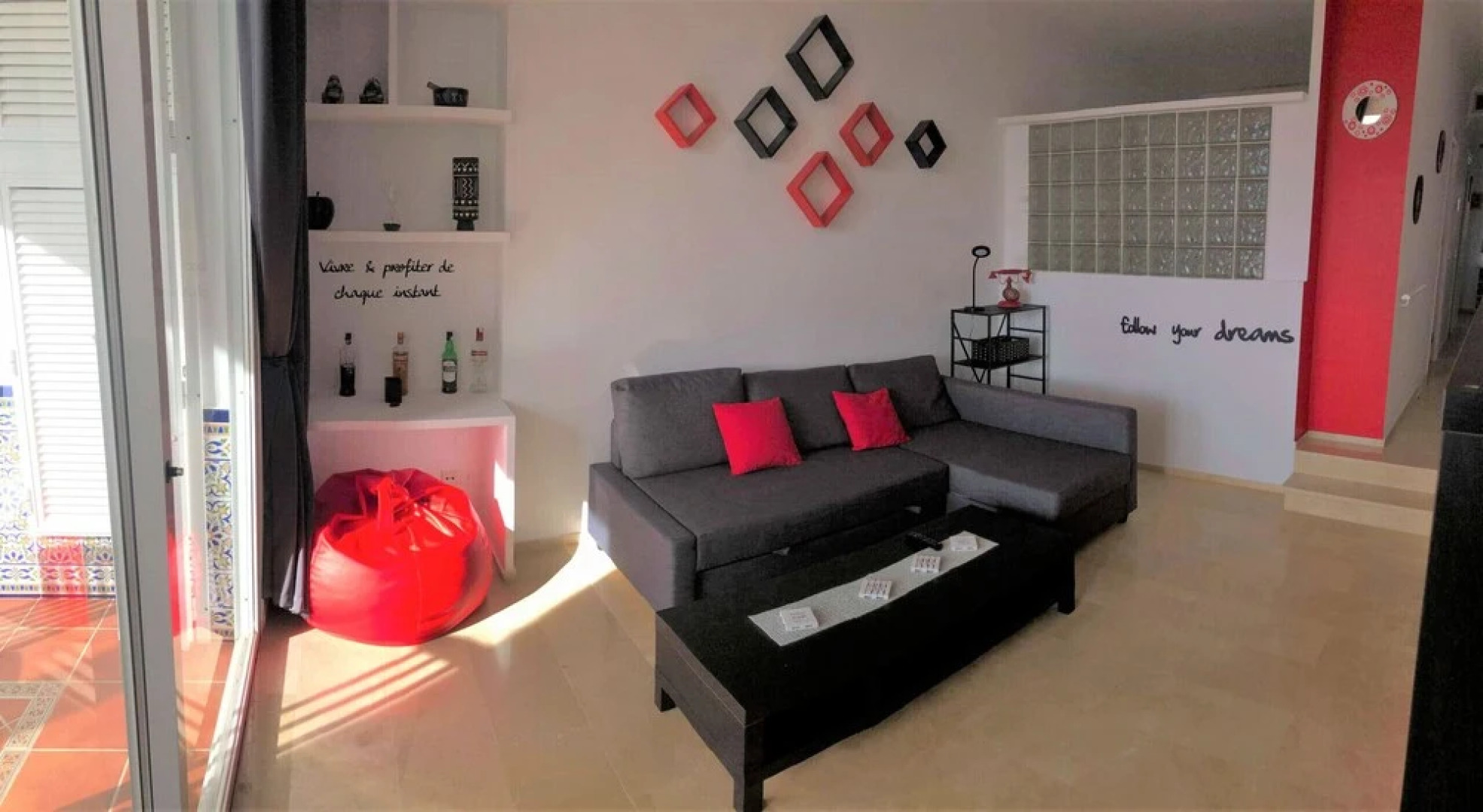 2274-Bonito bajo con piscina