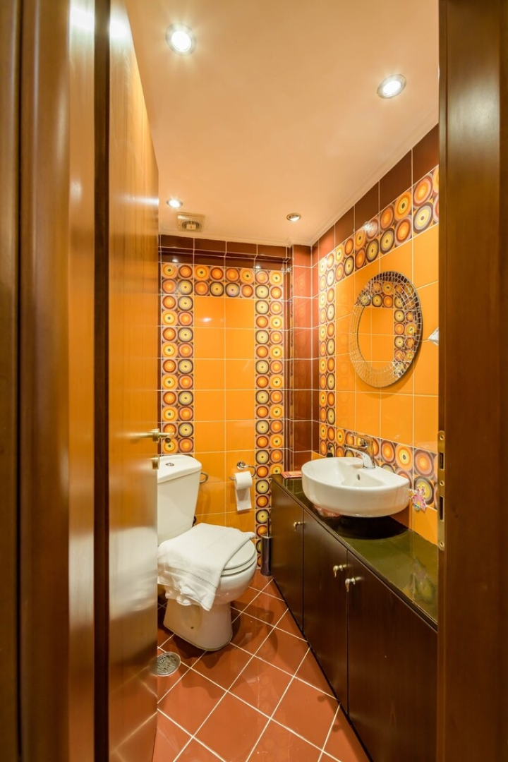 3br maisonette close to metro station