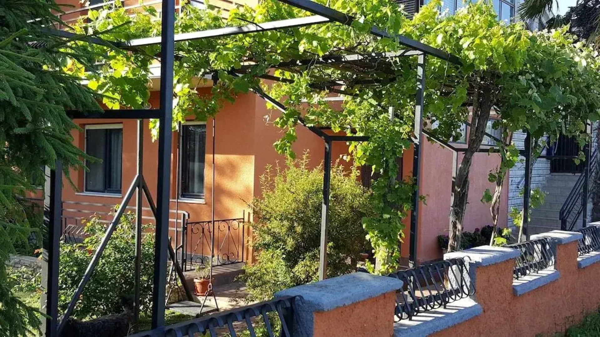 Riko & Mima Apartment