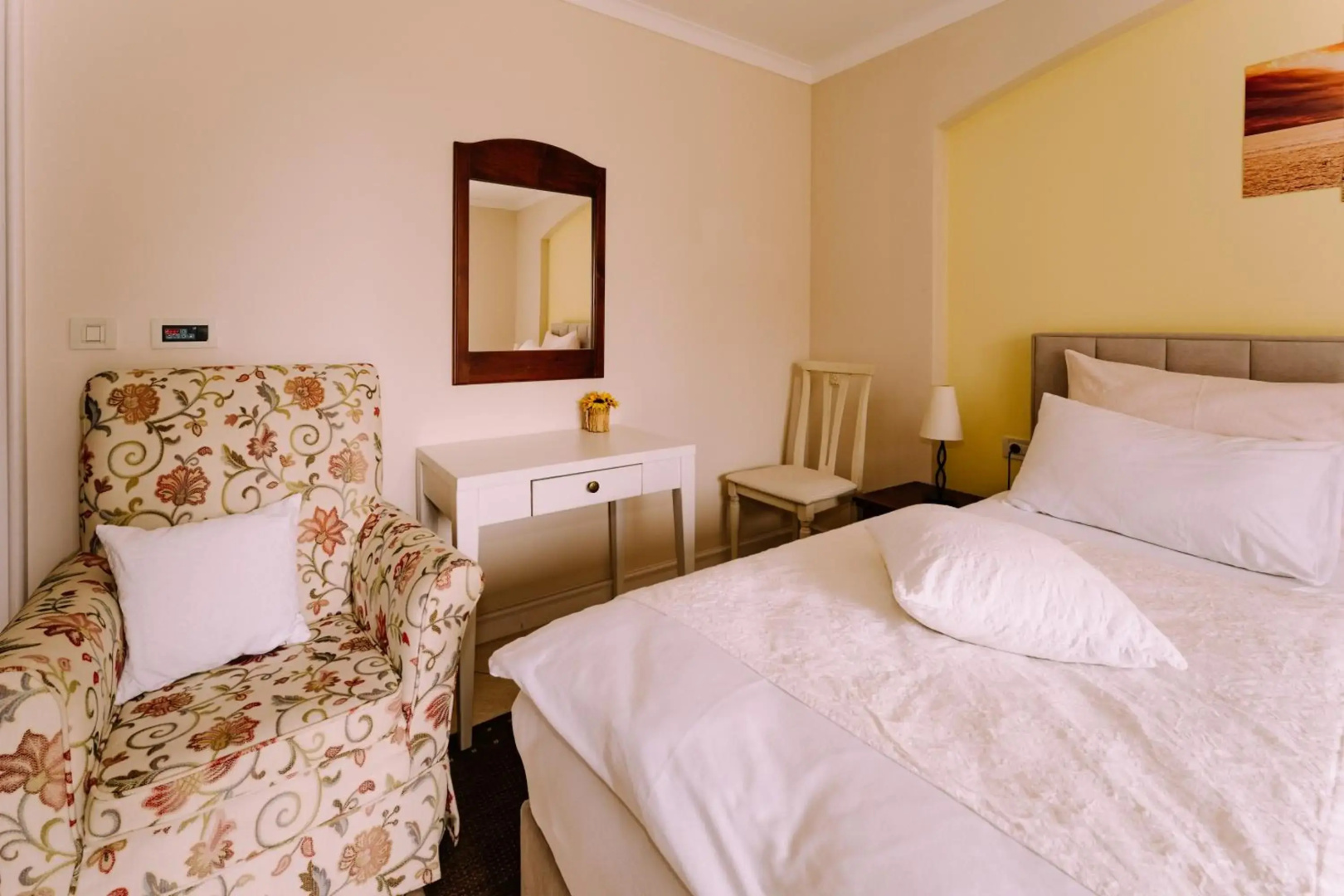 Abalone Hotel
