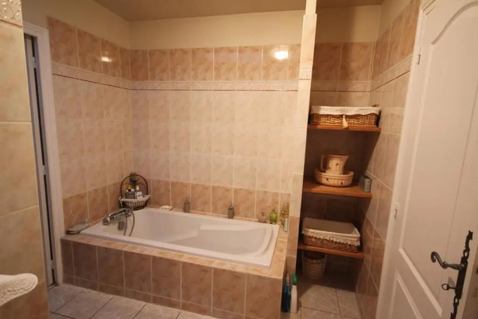 Bel Appartement climatisé de plain pied 80m de la mer grand séjour 2 chambres belle terrasse LXRM3