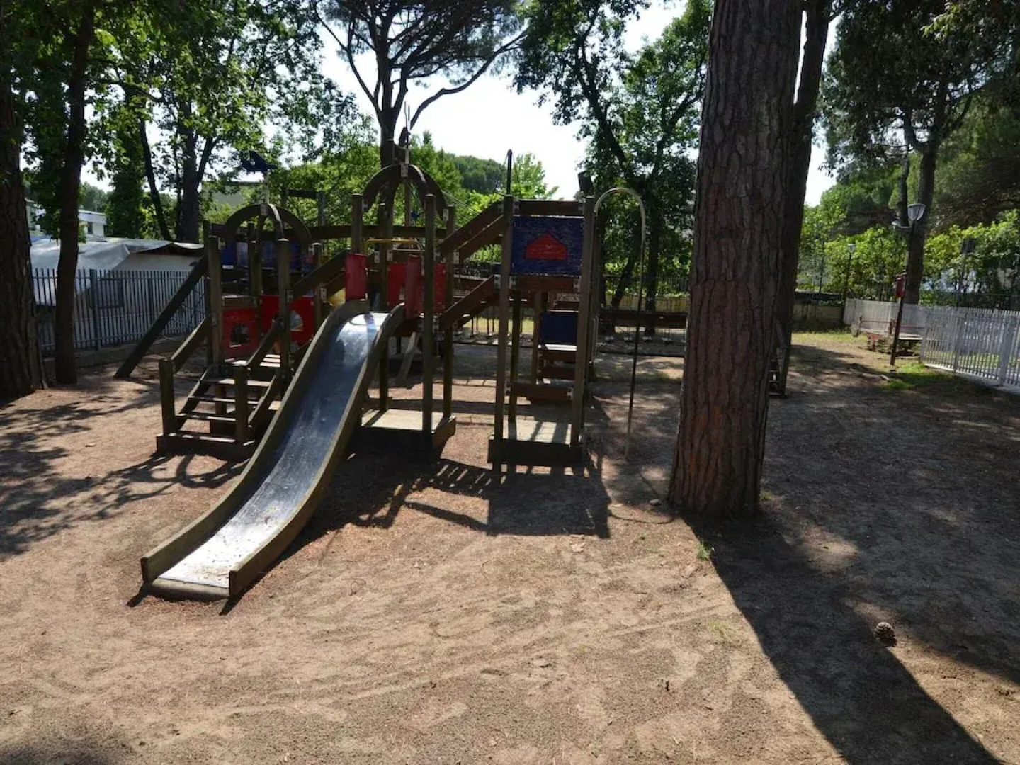 Mobile Home in Po Delta Park With Beach Access