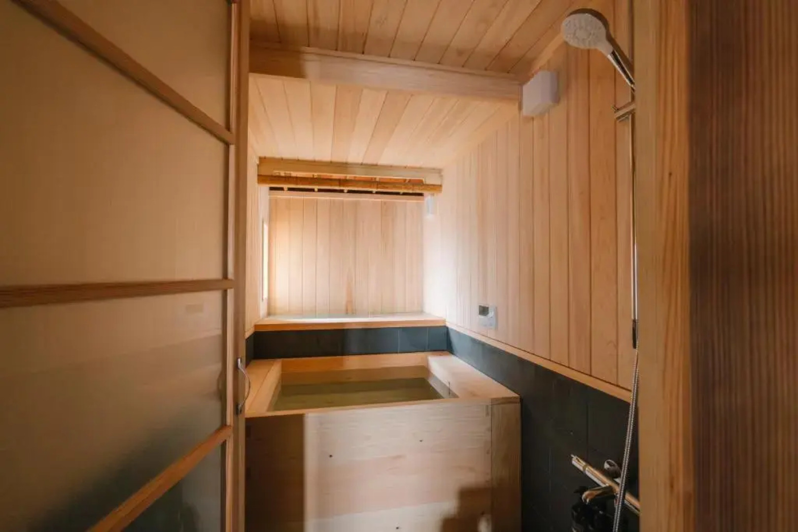 NIPPONIA Tomo Port Town