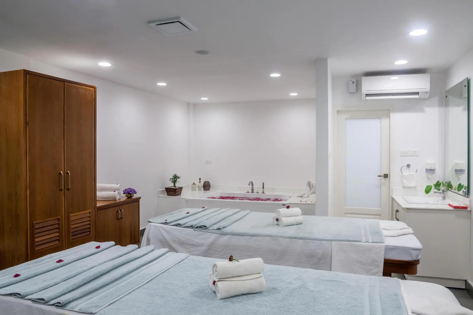 The Fog Munnar Resorts & Spa