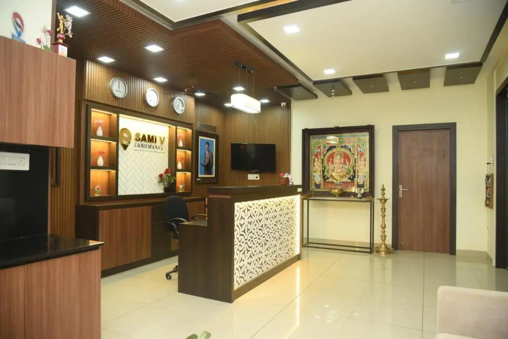 Hotel Sami V Landmarks