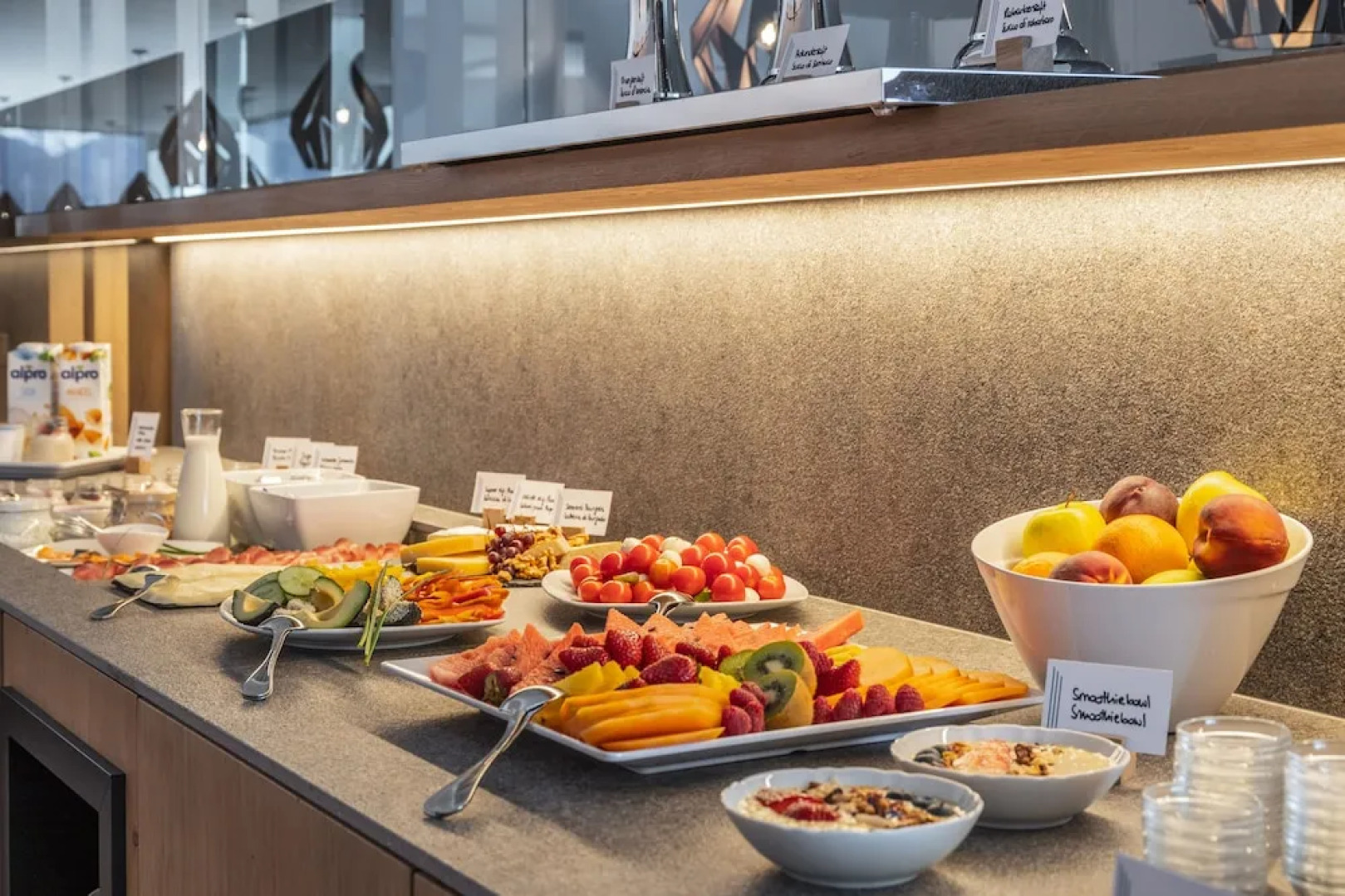 Maraias Luxury Suites & Apartments