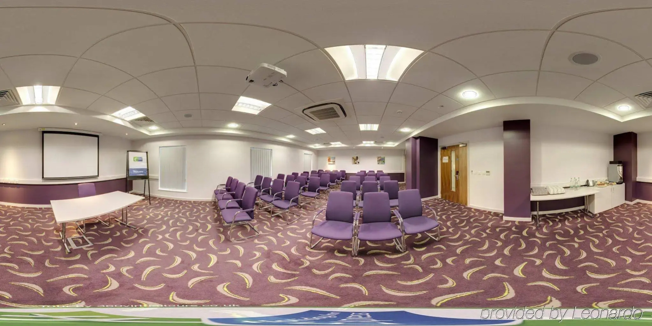 Holiday Inn Express Dunstable by IHG