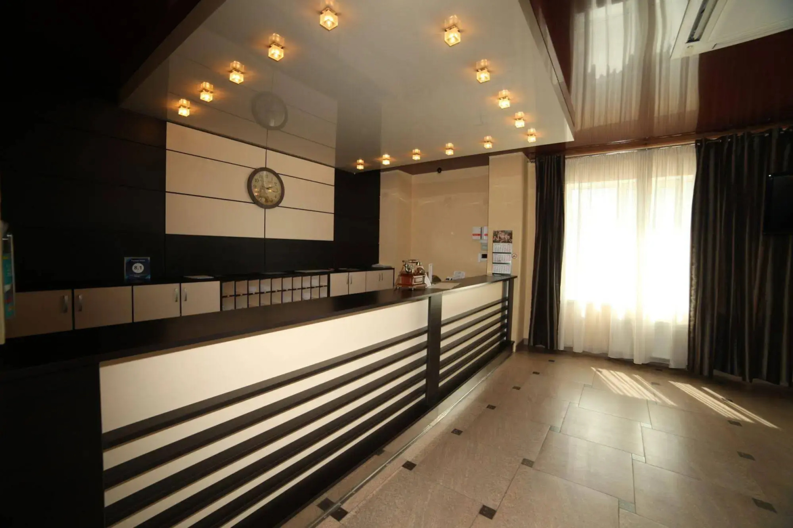 Premier Hotel	