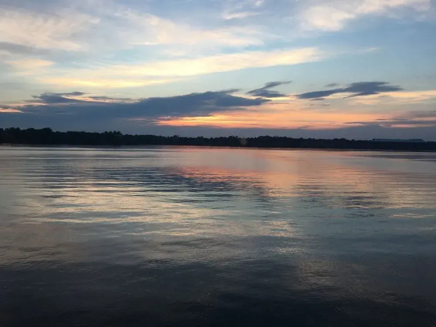 Shorehill Cottages on the Water