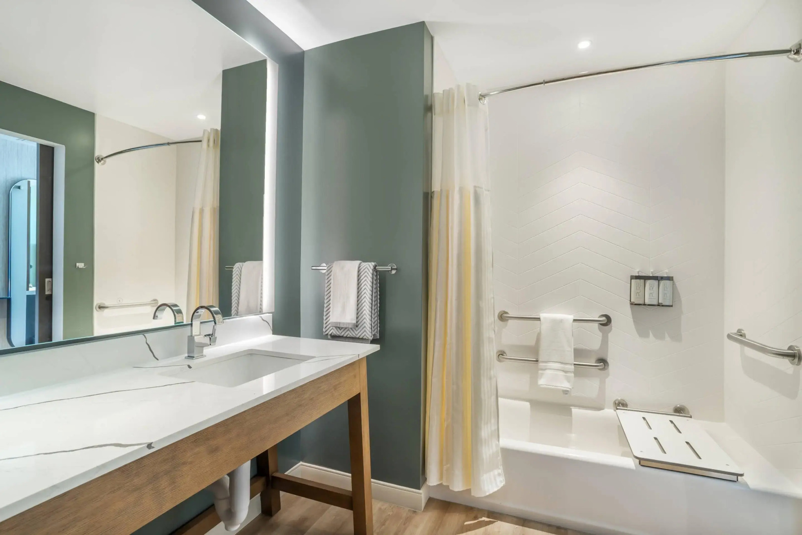 Cambria Hotel Templeton - Paso Robles