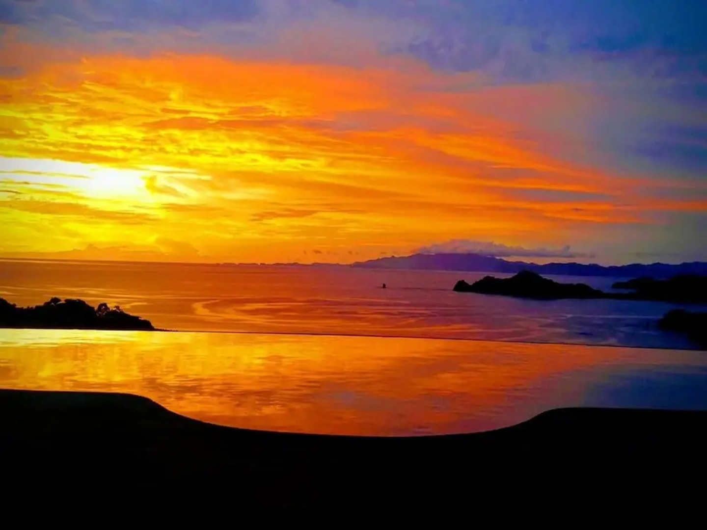 Hacienda-style Villa With Pool and Sweeping Ocean Views Above Potrero