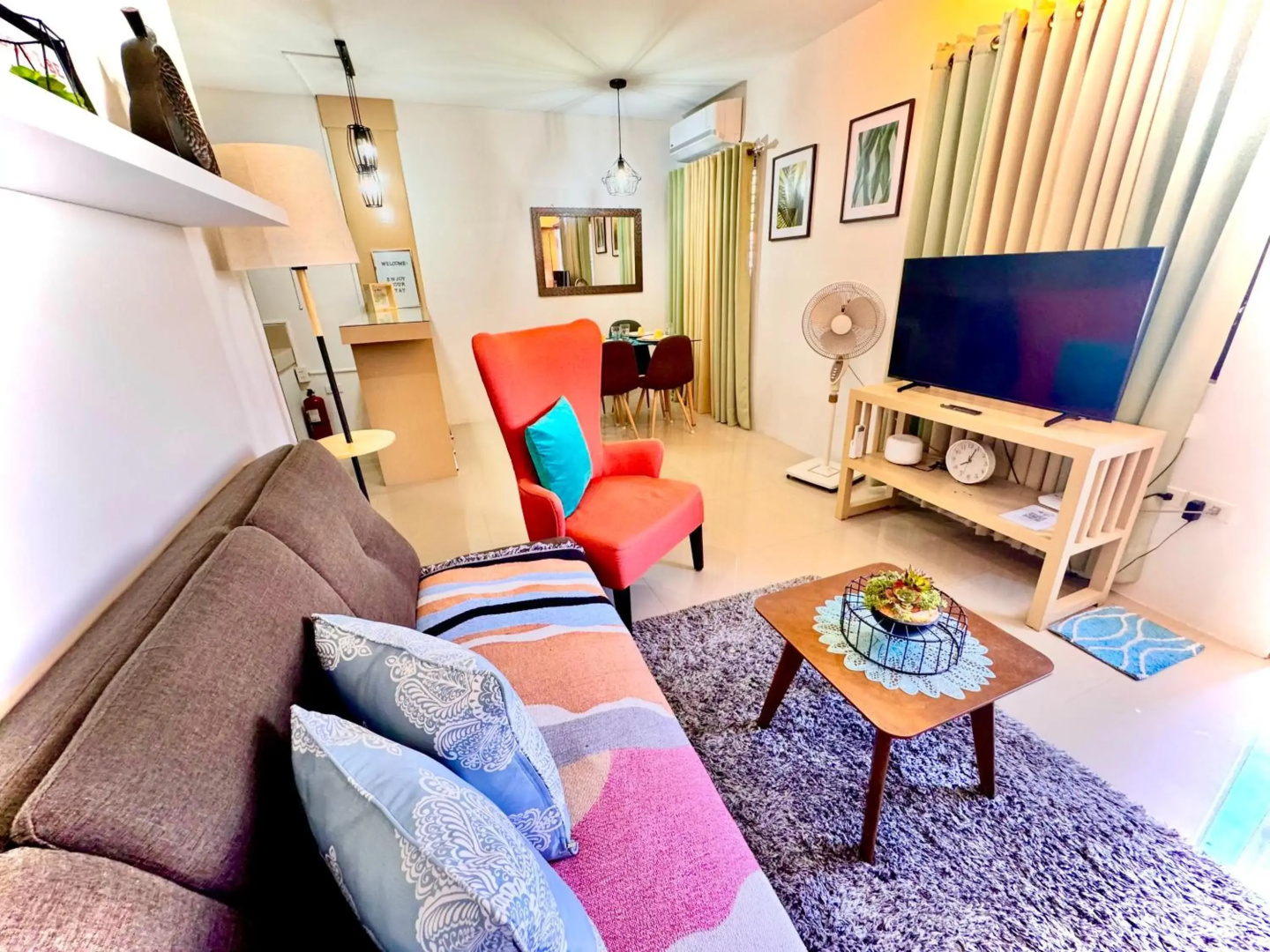 Fully Furnished Apartment with Netflix and Wifi