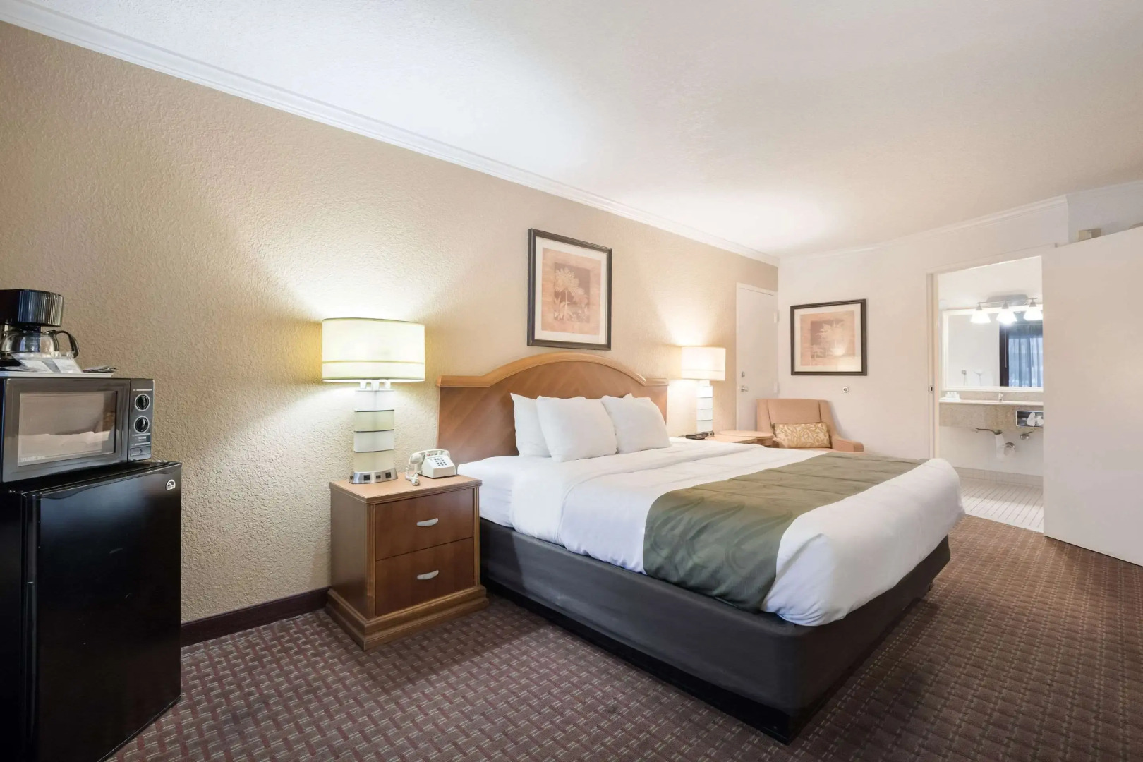 Quality Inn & Suites Lake Havasu City