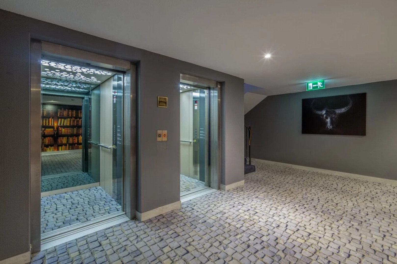 SL'otel im Parforcehaus