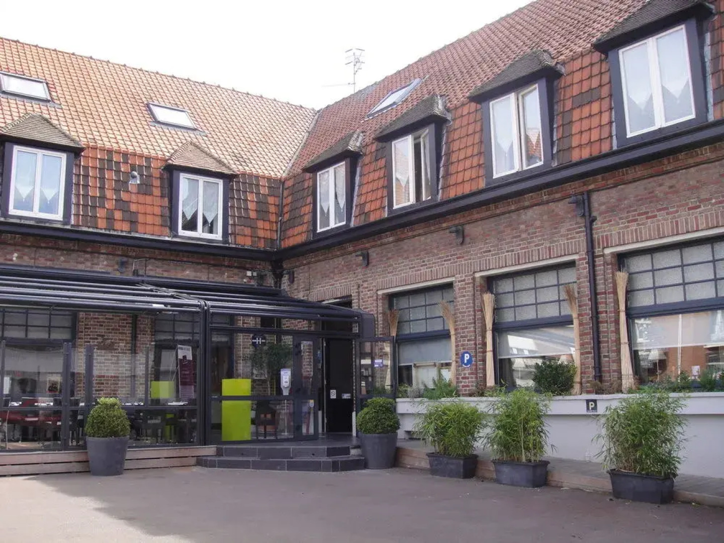 The Originals Boutique, Hôtel Auberge du Forgeron, Lille Sud