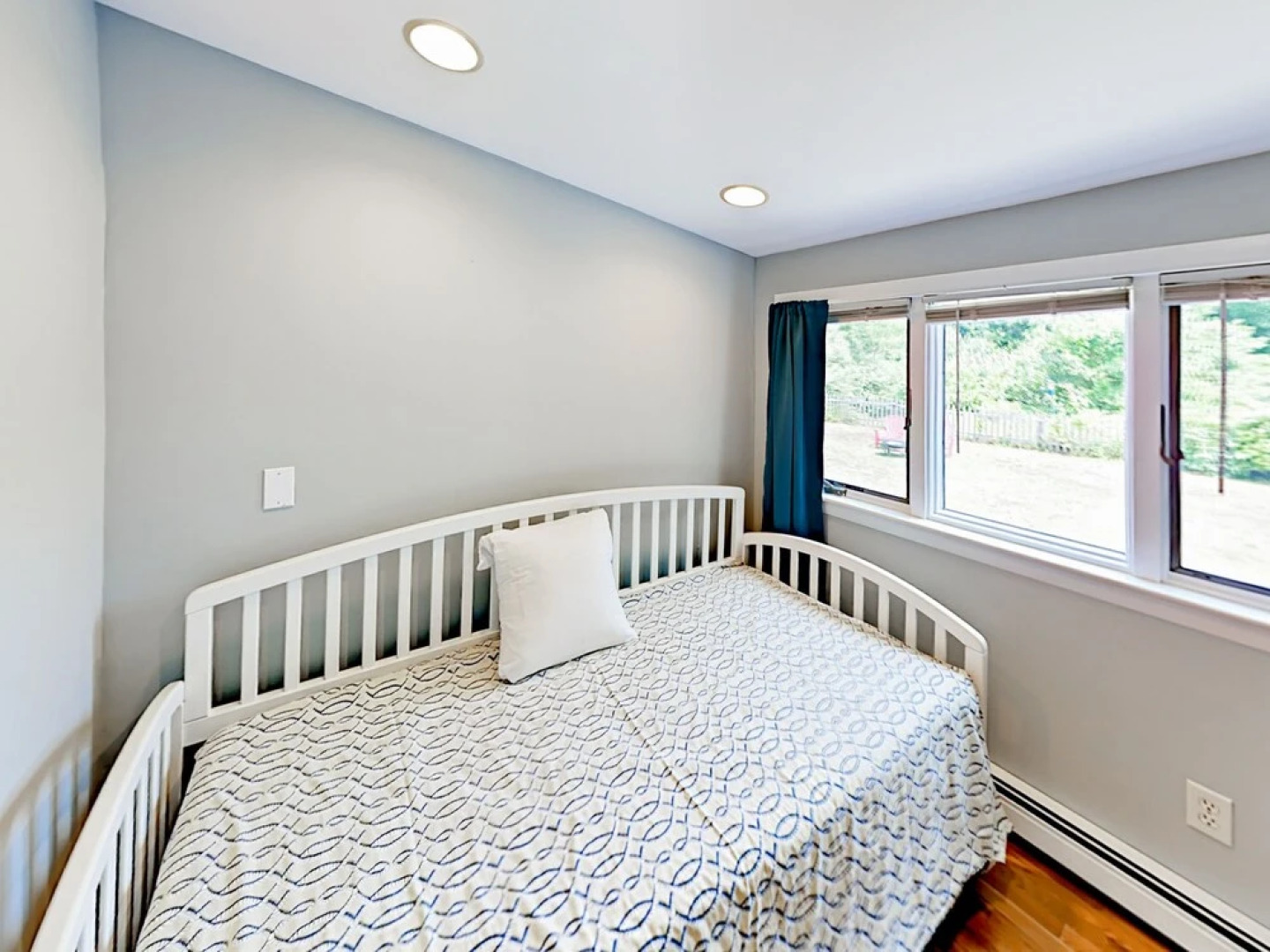 25 Doane Home 3 Bedrooms 2 Bathrooms Home