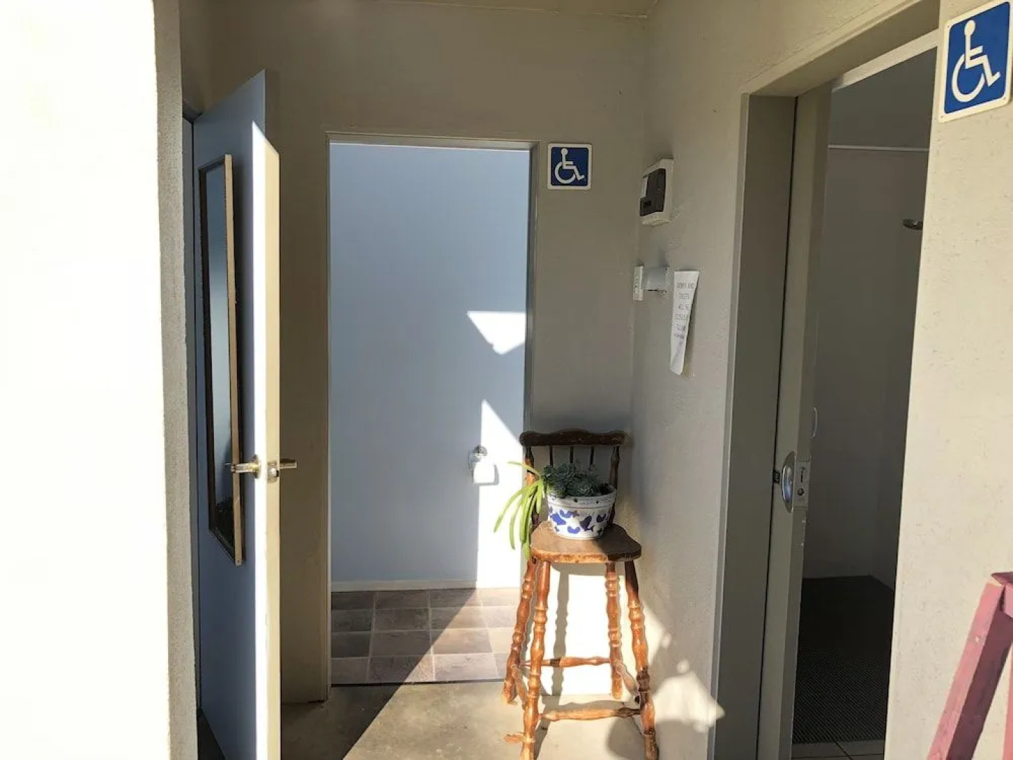 Almond House Hostel